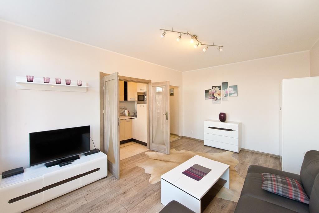 Gdanskie Apartamenty - Apartament Targ Rybny Z Widokiem Na Motlawe ห้อง รูปภาพ